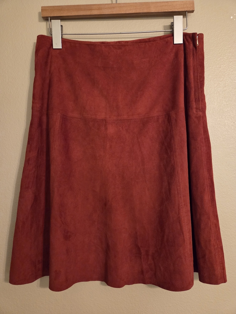 SUNDANCE Deep Red 100% Suede Leather Asymetrical Coastal Cowgirl Skirt Women's 8